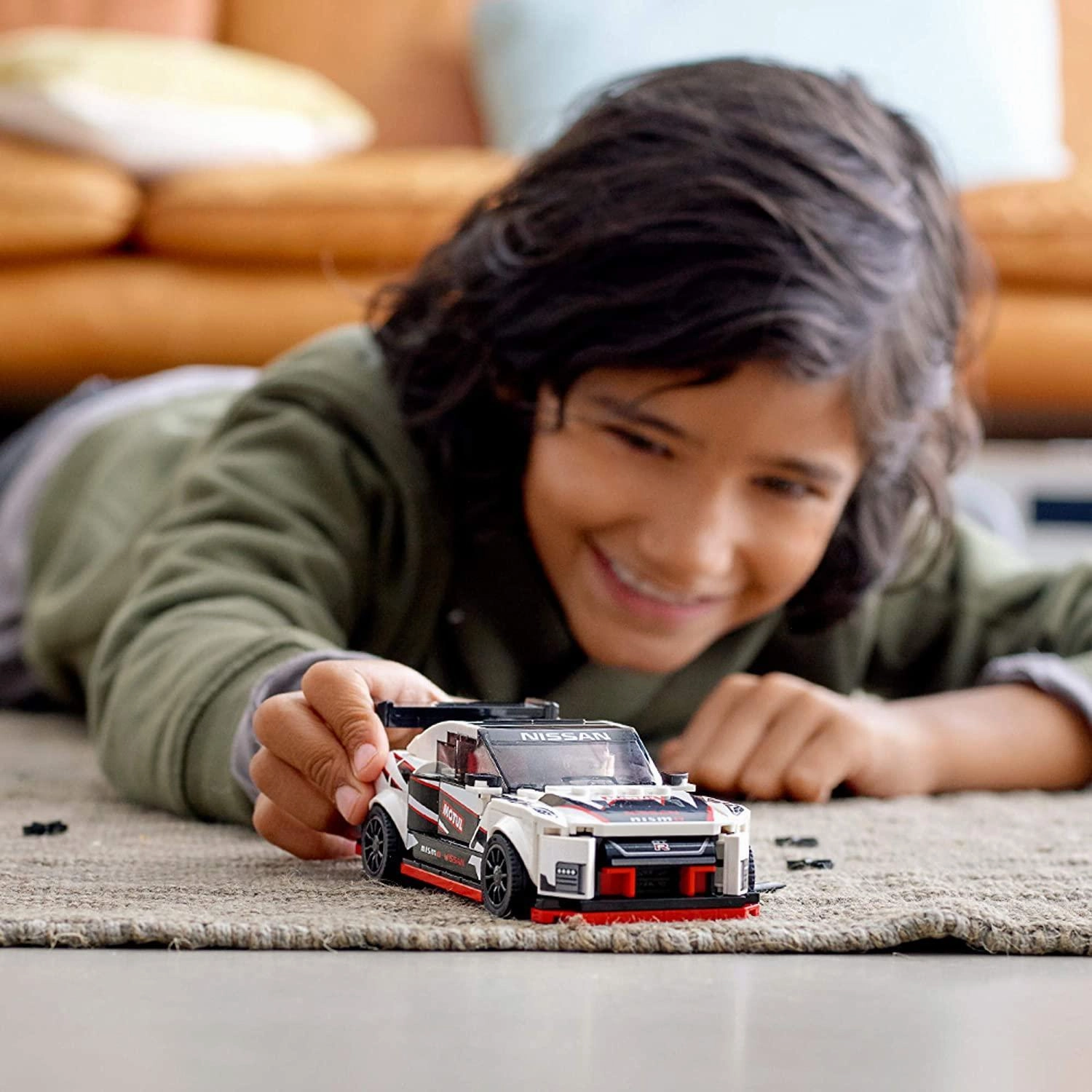 LEGO SPEED CHAMPIONS 76896 Nissan GT-R NISMO Building Set