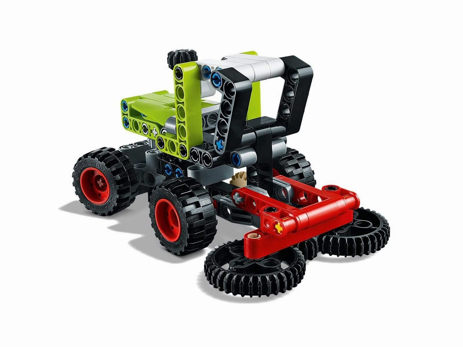 LEGO TECHNIC 42102 Mini CLAAS XERION Tractor to Harvester