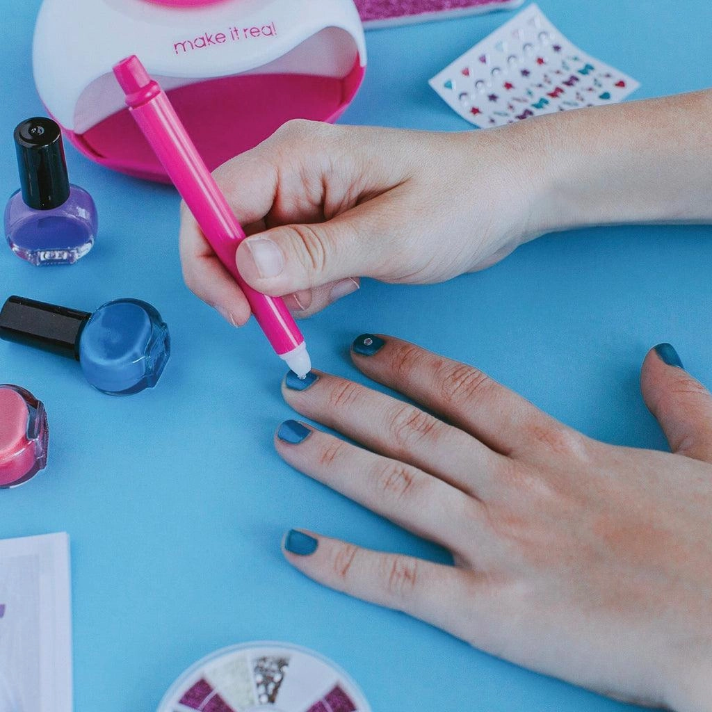 Make it Real Glitter Dream Nail Spa