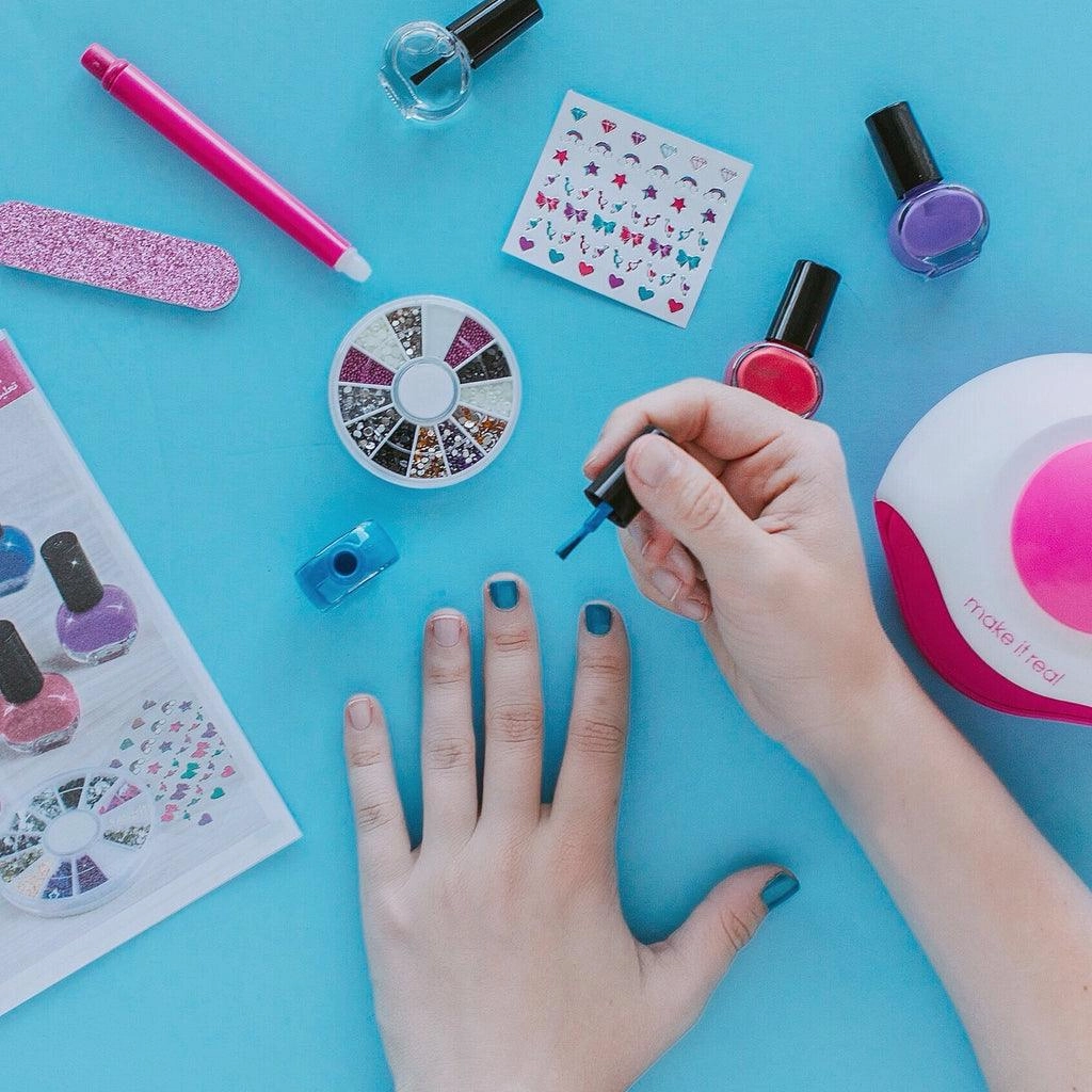 Make it Real Glitter Dream Nail Spa