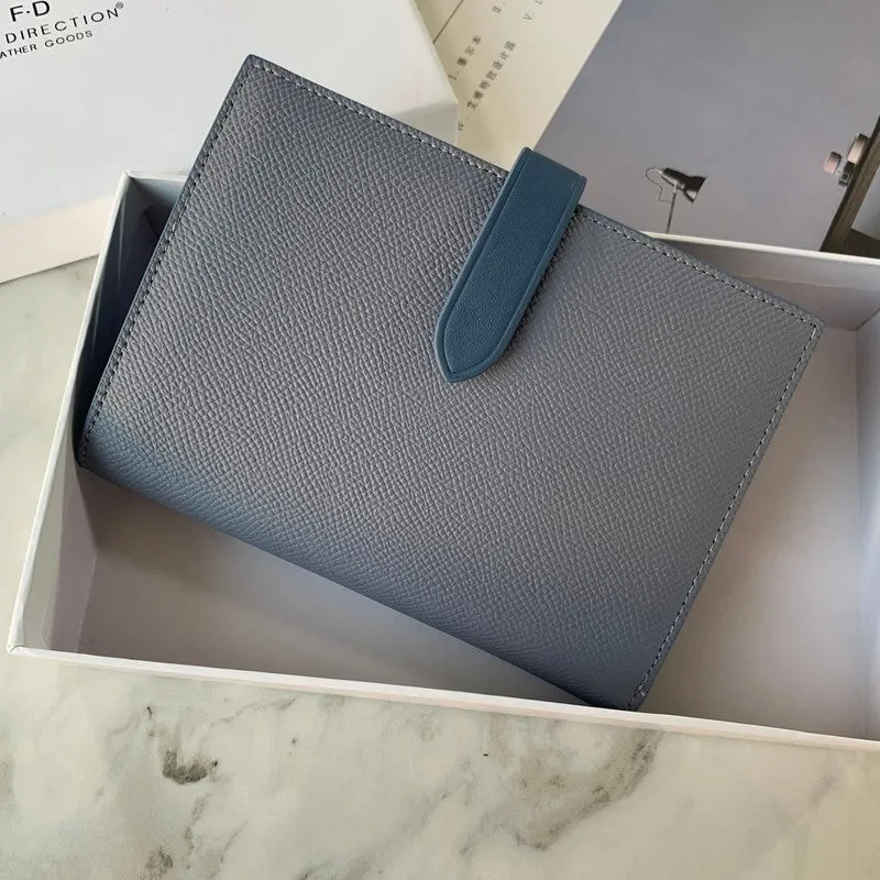 Minimalist Women Gray Vegan Leather Slim Card Wallet Billfold Passport Wallet Slim Travel Wallet For Women