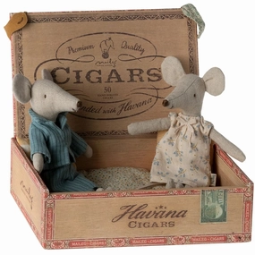 Mom and Dad Mice in a Cigarbox