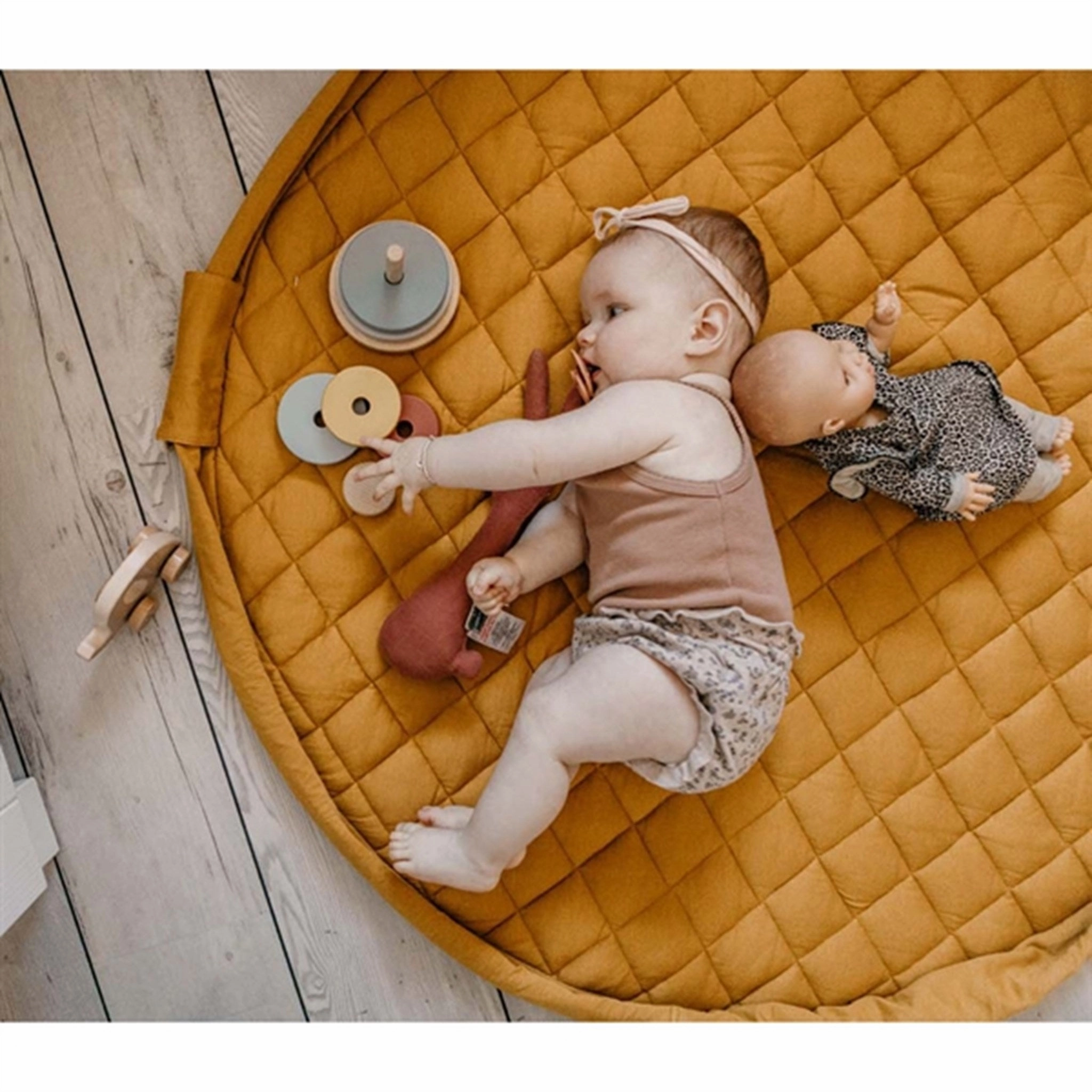 Play&Go 2-in-1 Play Mat Soft Organic Mustard Chai Tea
