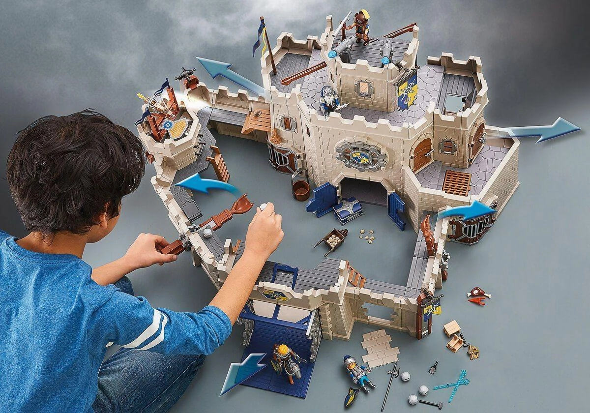 Playmobil 70220 Knights Grand Castle of Novelmore Playset