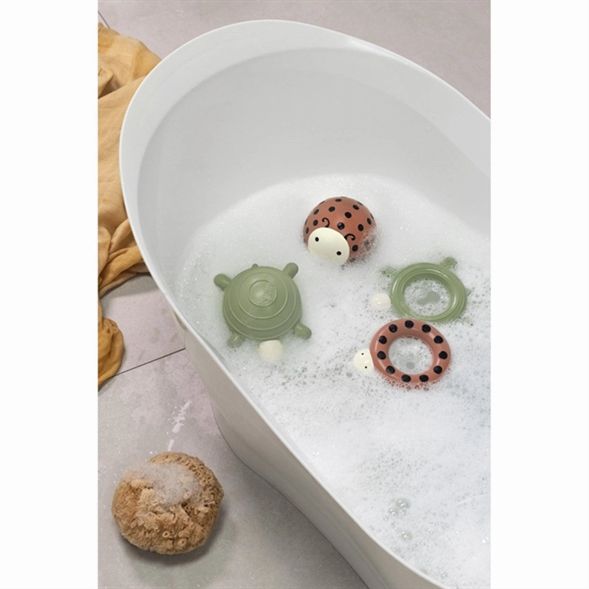 Sebra Bath Toy Ladybug Woodland
