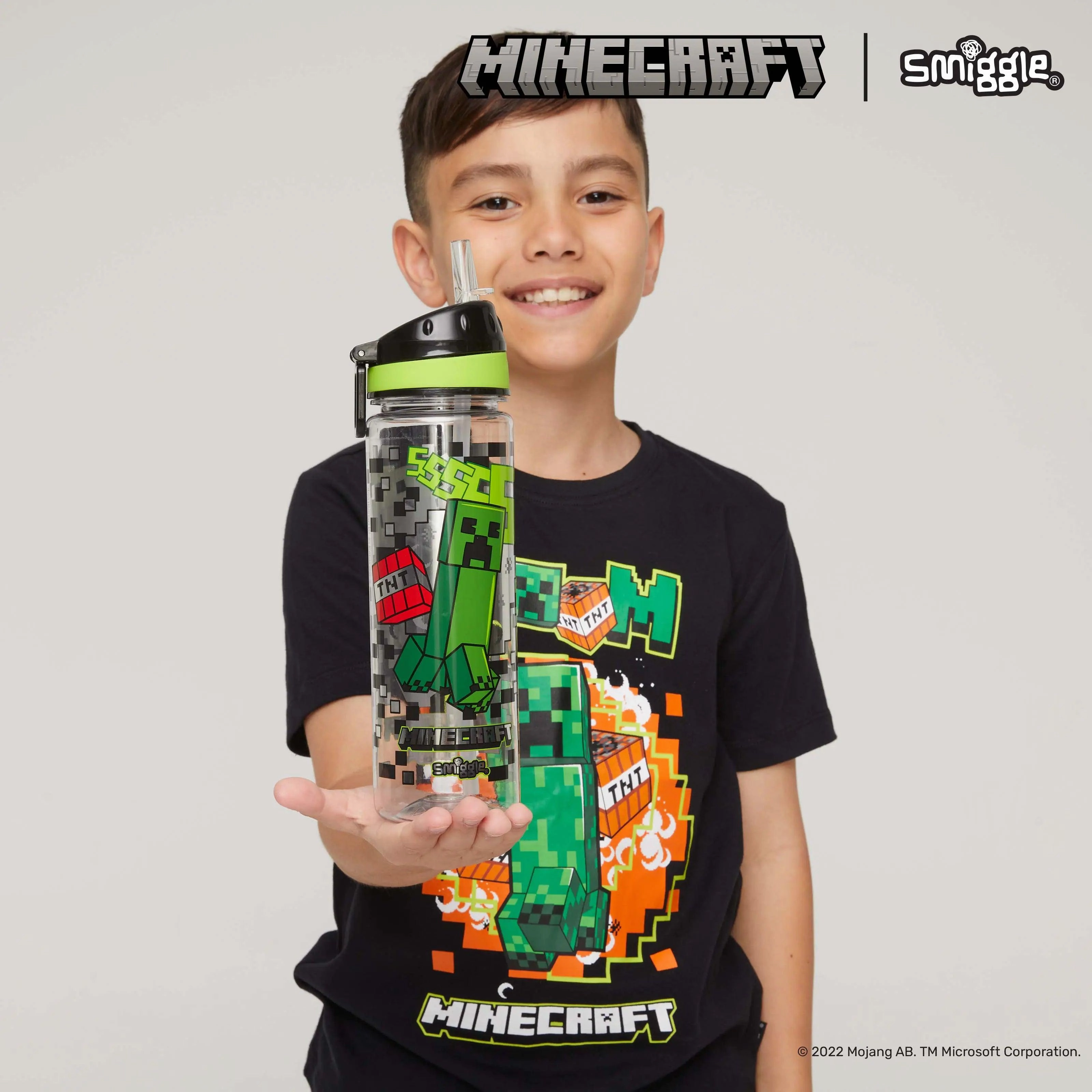 SMIGGLE Minecraft Drink Up Plastic Bottle 650Ml