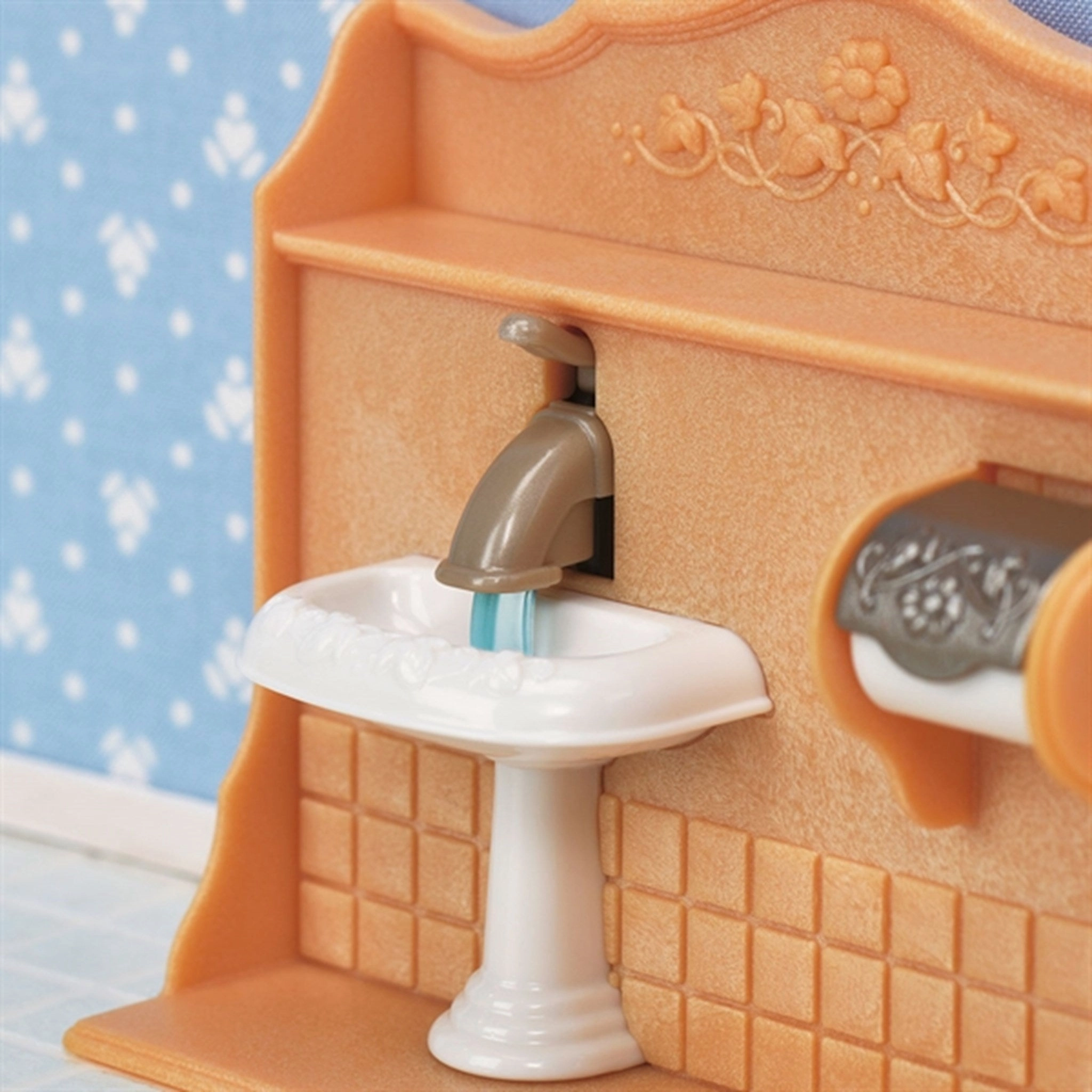 Sylvanian Families Playful Starter Furniture Set