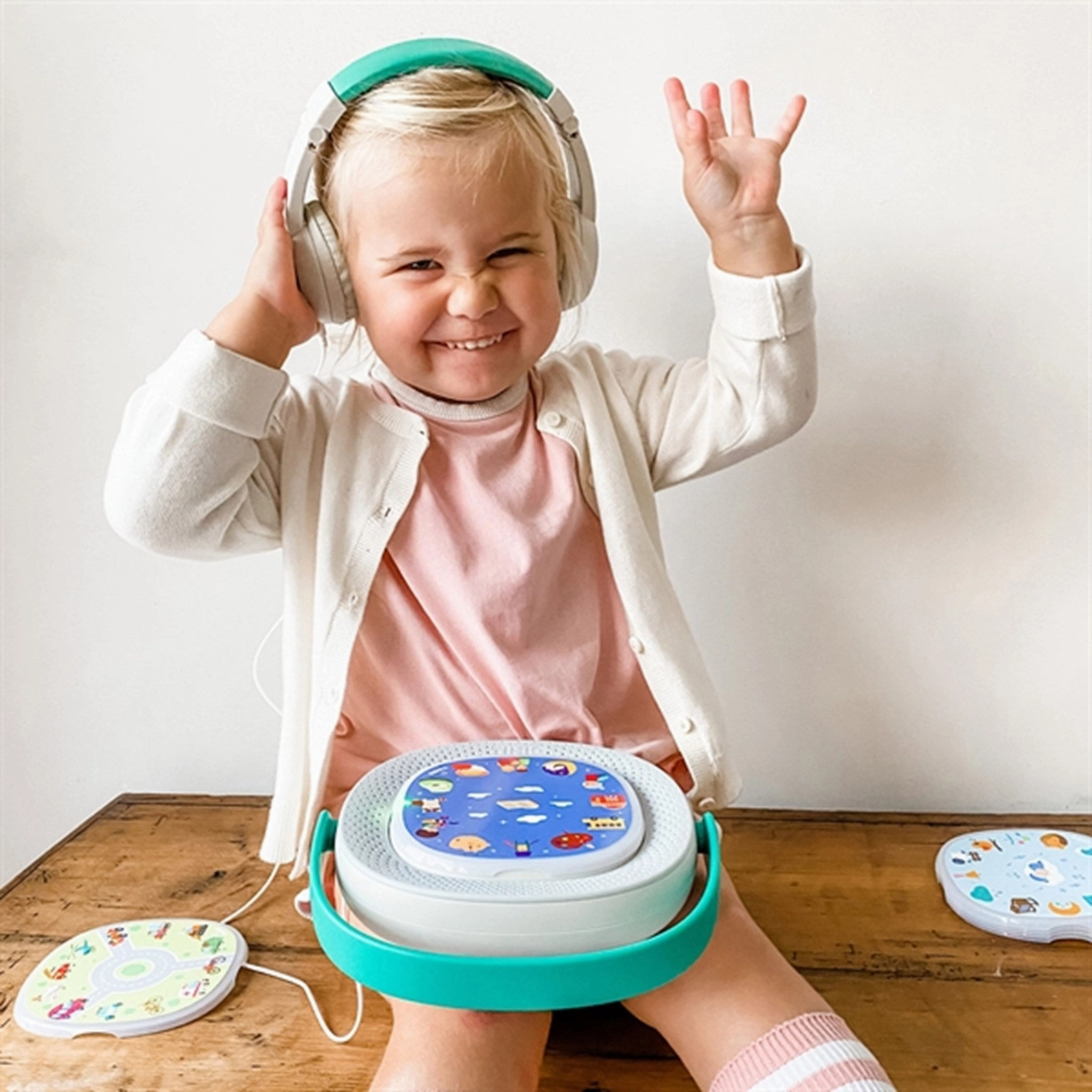 TIMIO Foldable Headphones