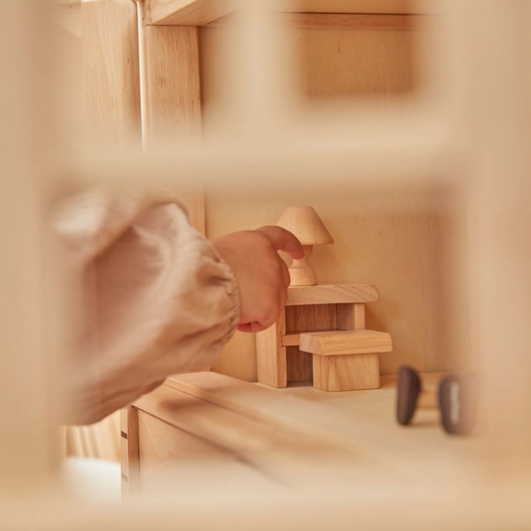 Victorian Wooden Dollhouse