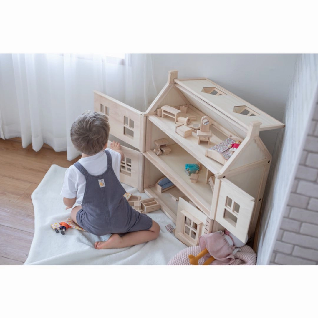 Victorian Wooden Dollhouse