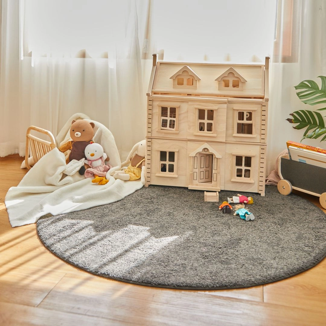 Victorian Wooden Dollhouse