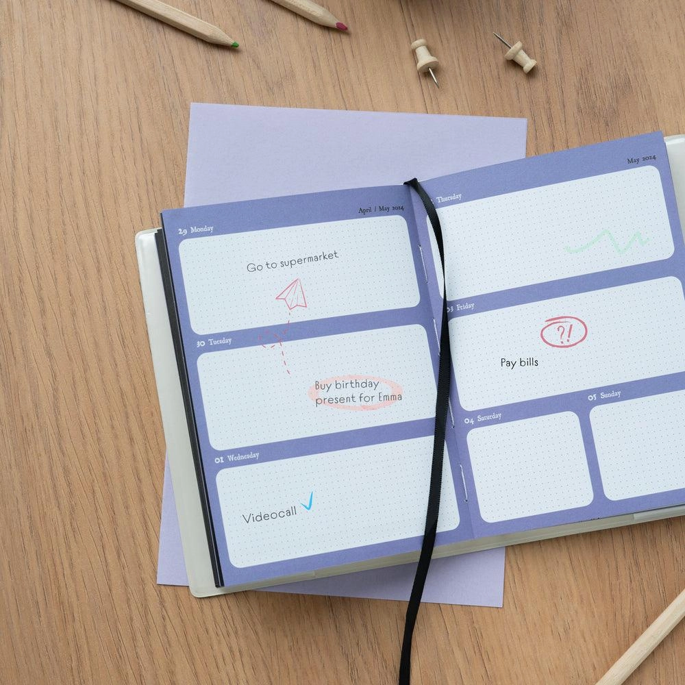 WEDNESDAY 2023/2024 Pocket Diary Week To View 17 Months